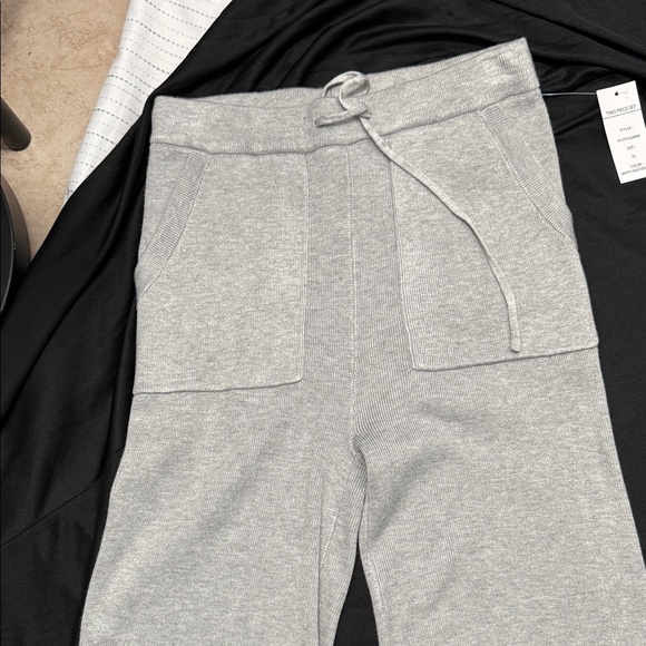 Pink Rose Gray Pantsuit Set XS and fits S too - Picture 2 of 8